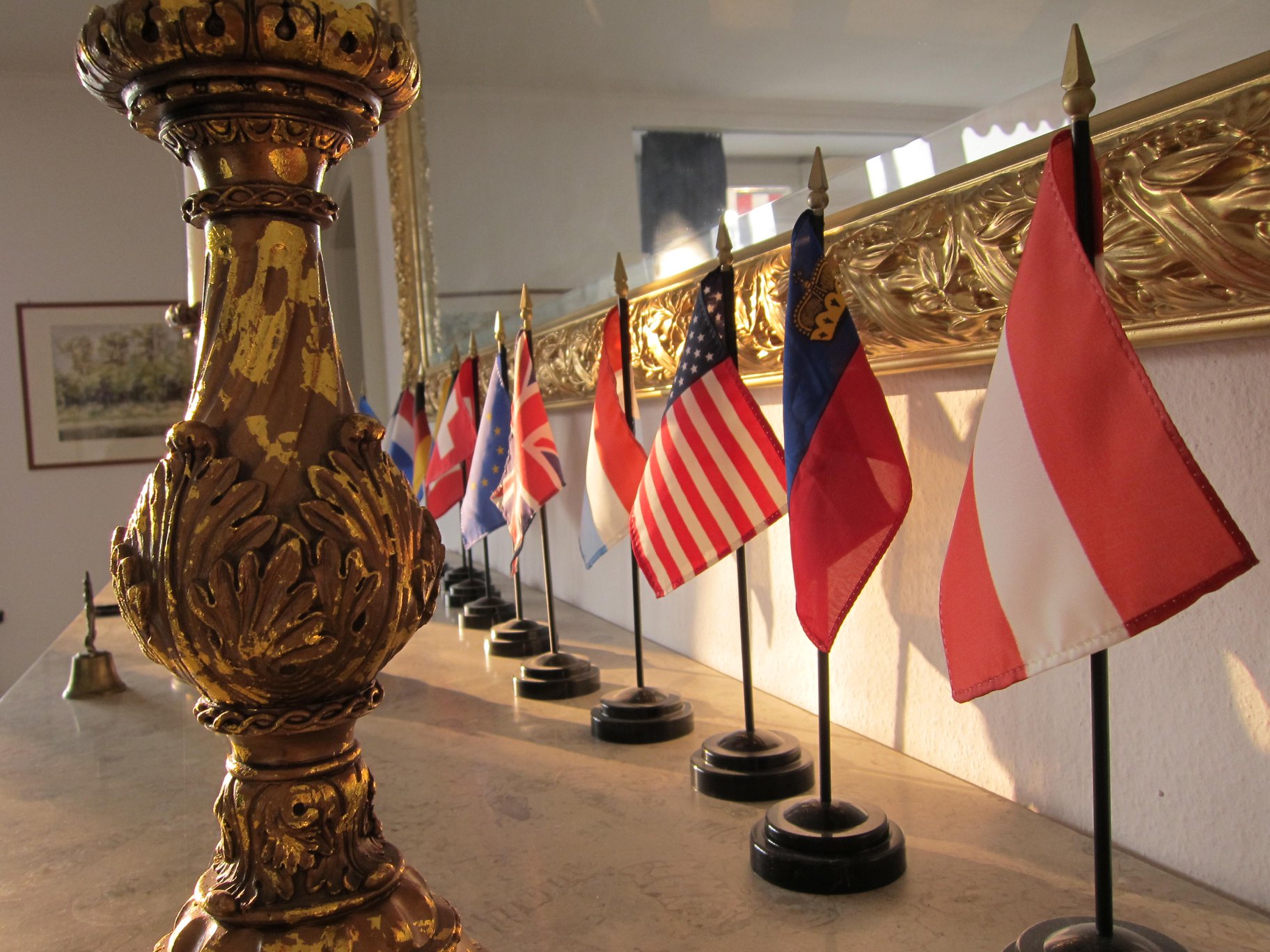 Flags Council room Solothurn